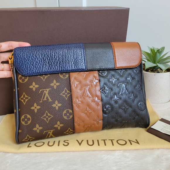💕STUNNING Very Rare Louis Vuitton Monogram Blocks Pochette Plate Marine - Picture 5 of 16